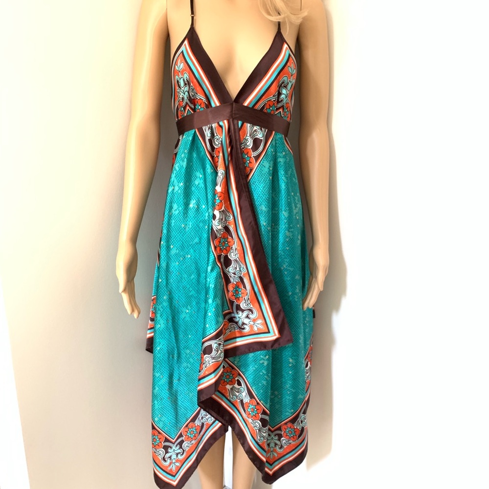 🦋UNIQUE🦋 VINTAGE EXOTIC SATIN DRESS SZ S/ M - Picture 1 of 6